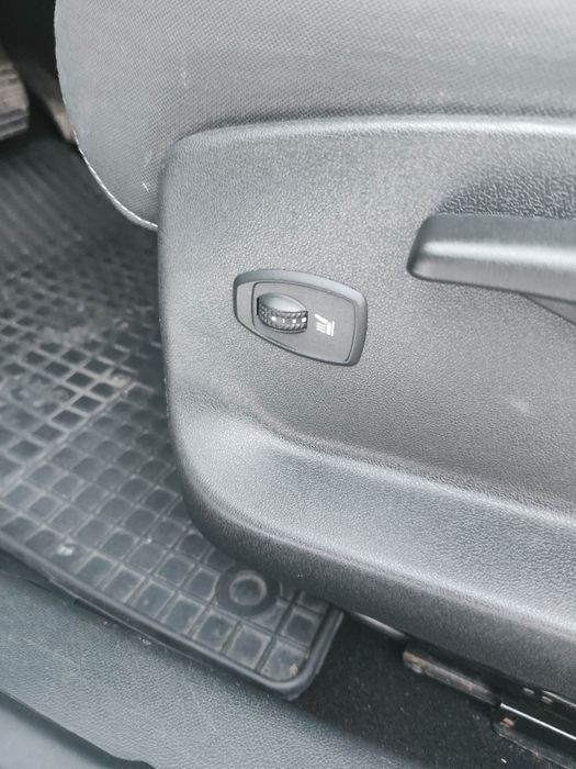 Продам Renault Megane 3 1.6 2012 универсал