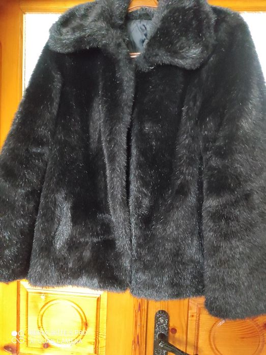 Продам шубу дуже тепла