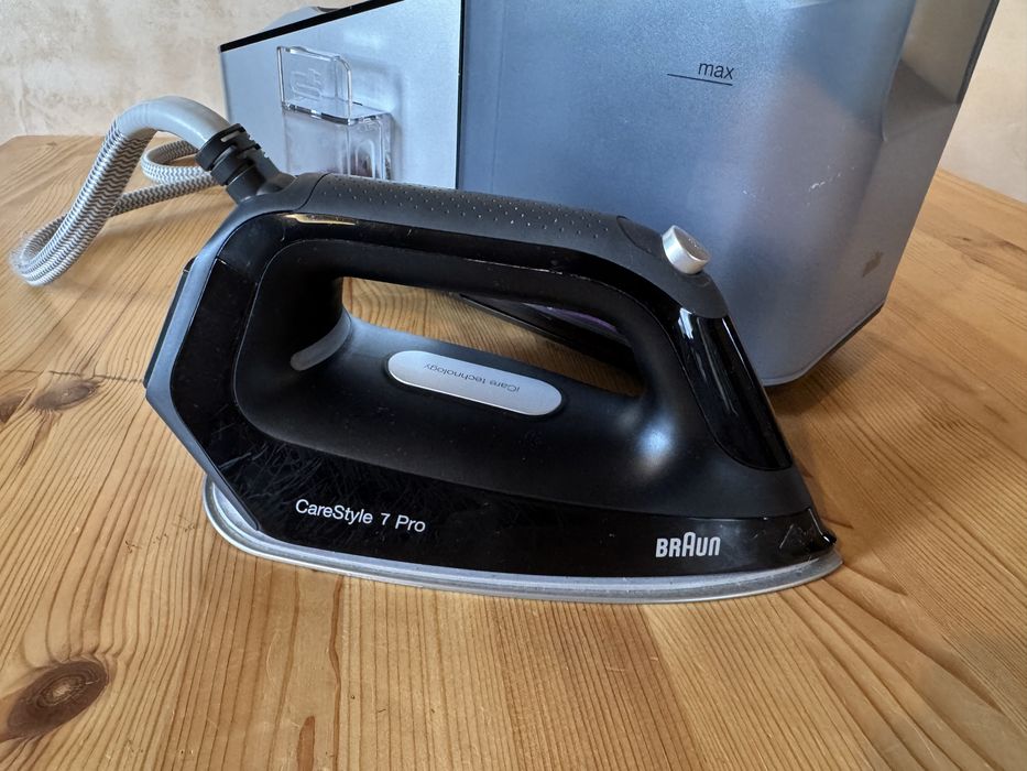 Żelazko Braun Stacja Parowa CareStyle 7 Pro iCare Czarne