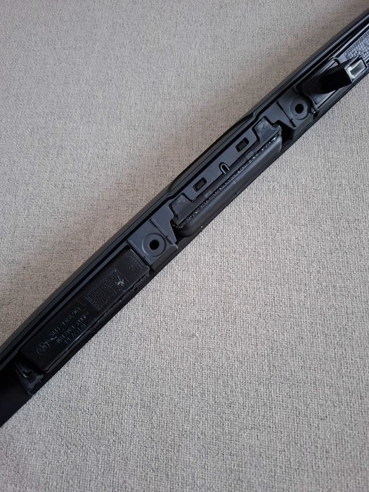 Listwa podświetleniowa tablicy czarna BMW X5 e53 OE BMW