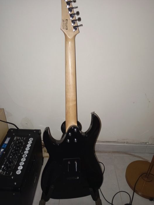 Vendo guitarra elétrica Ibanez GRX