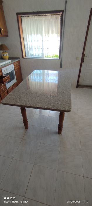 Mesa de cozinha 6 lugares