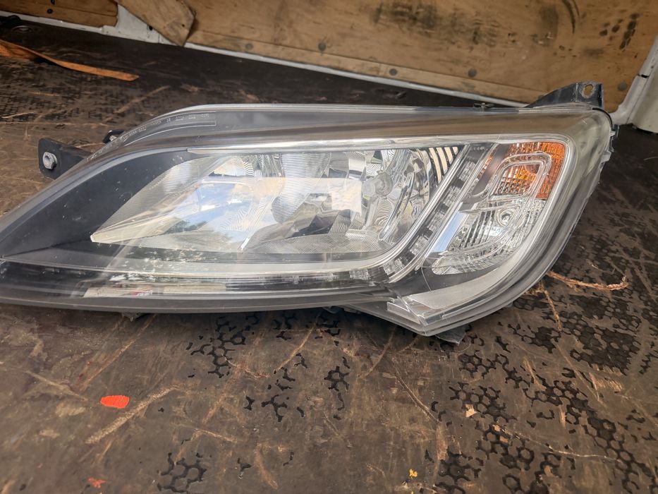 Lampy przednie fiat ducato 2016r led orginaly komplet