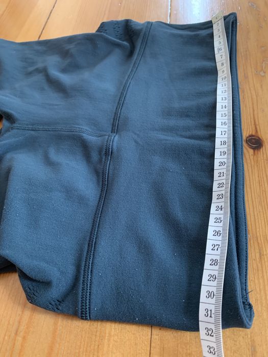 Lululemon ciemnozielone leginsy za kolano XS S