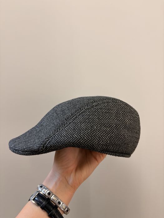 kaszkiet w jodełkę szary klasyczny peaky blinders elegancki dark academia retro