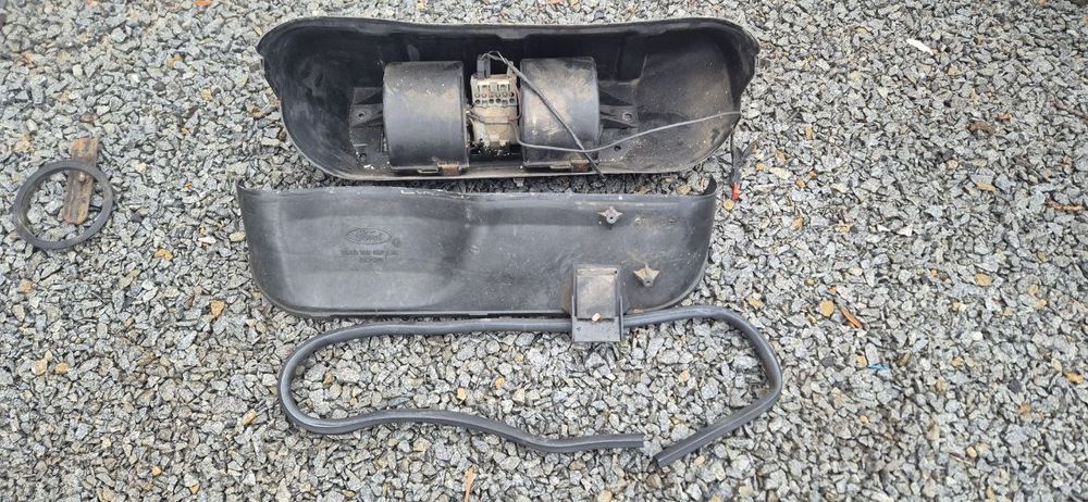 Моторчик пічки форд ескорт