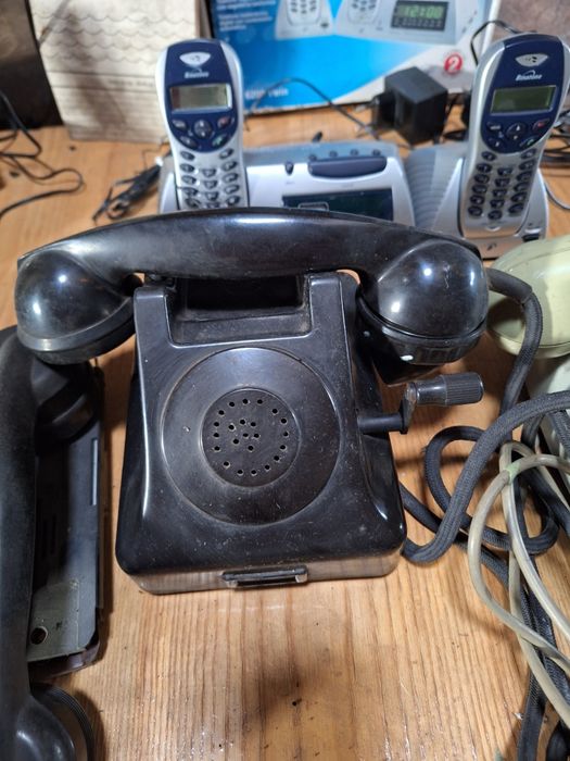 Telefony stacjonarne z czasów PRL