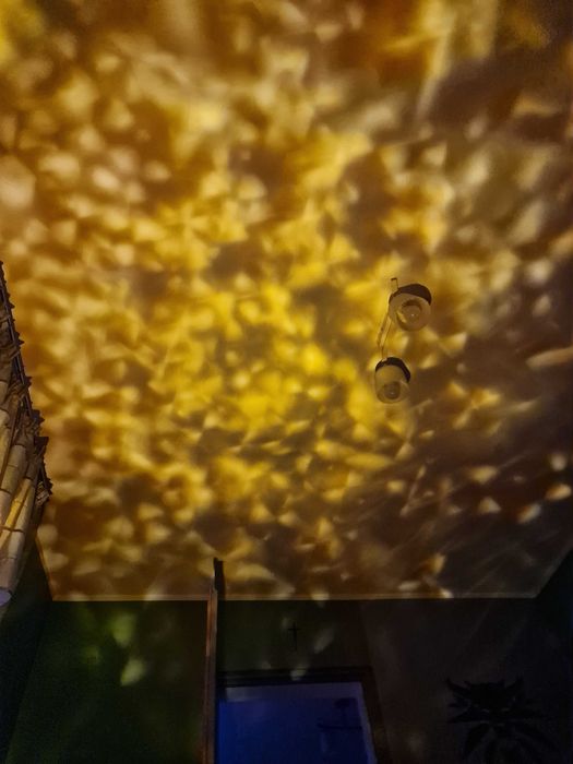 Projektor led efekt płomieni ciepły biały Boże Narodzenie sylwester