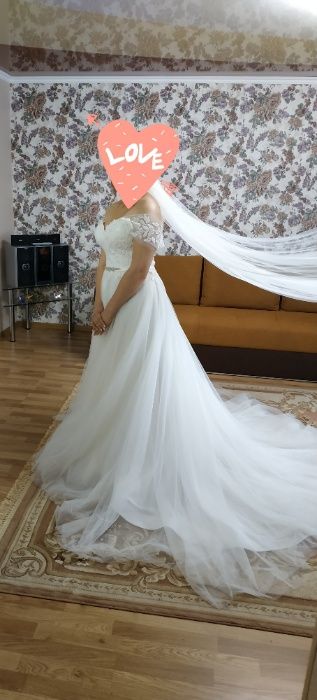 Розкішна Весільна сукня Naviblue Bridal, р.44