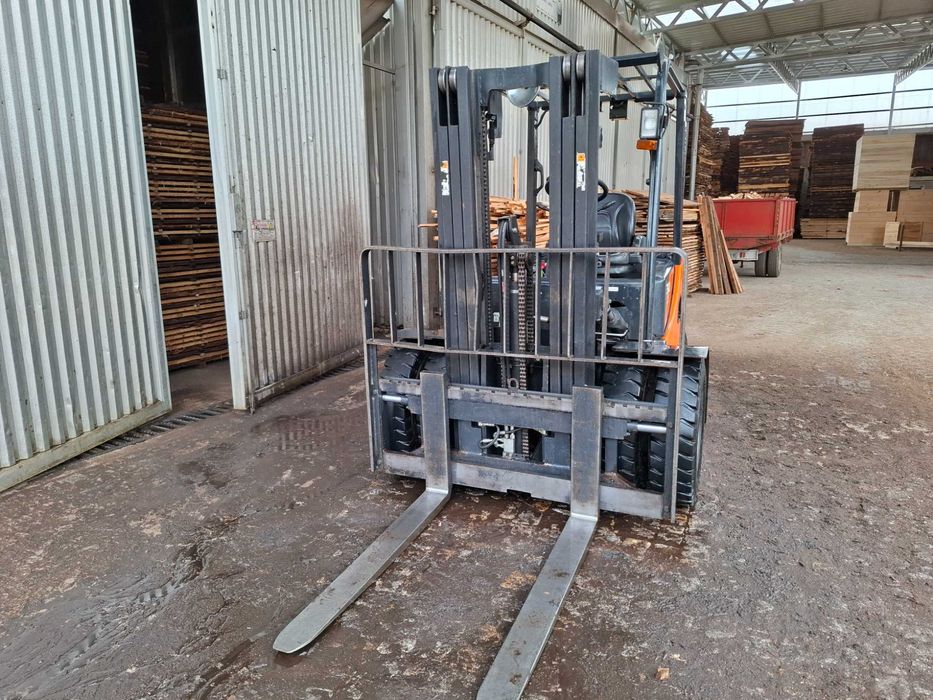 Empilhador DOOSAN