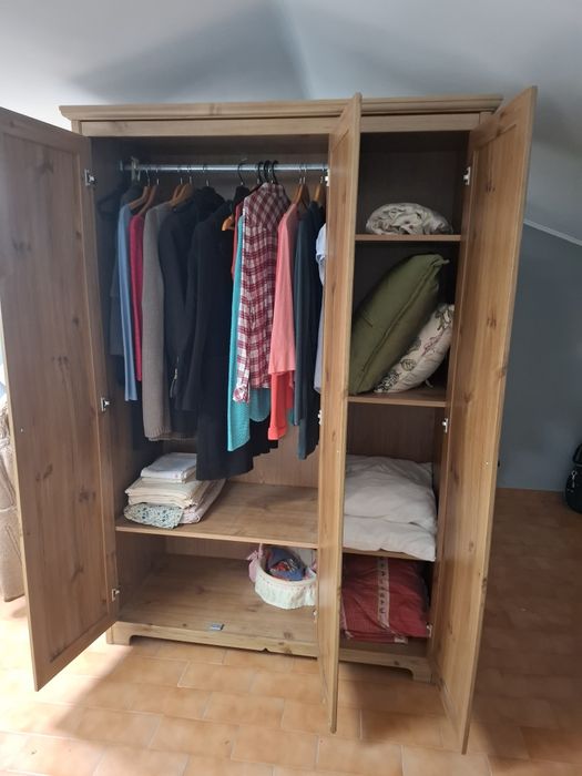 Roupeiro usado 125×50×1.90