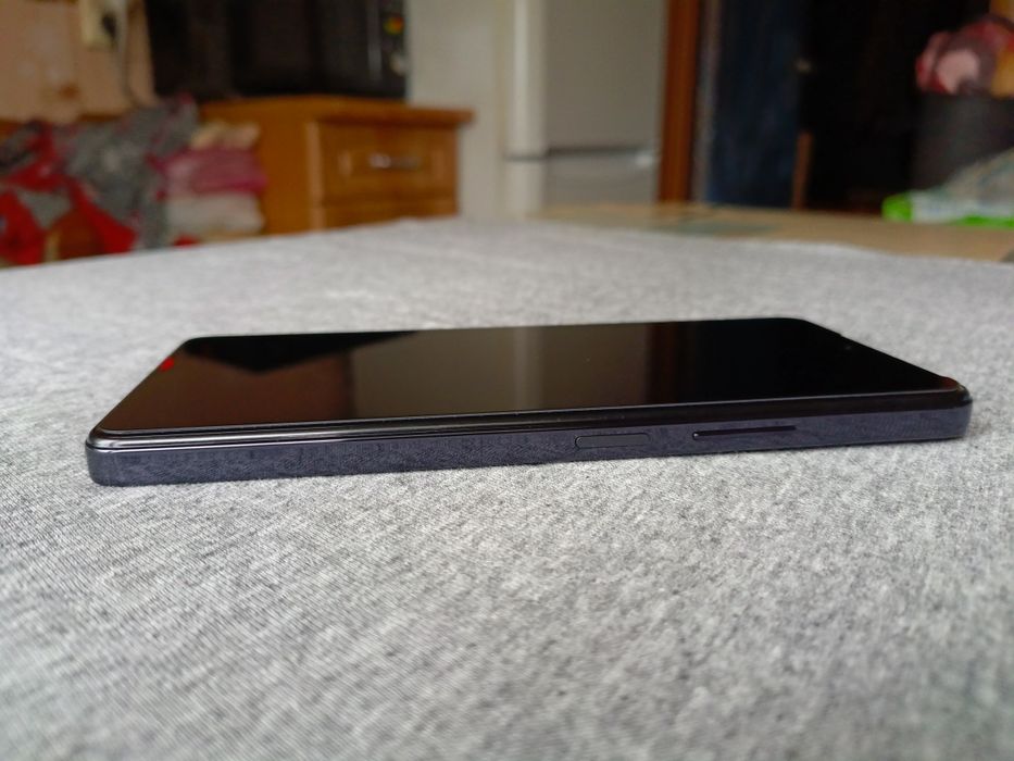 Продам смартфон Infinix Note 30