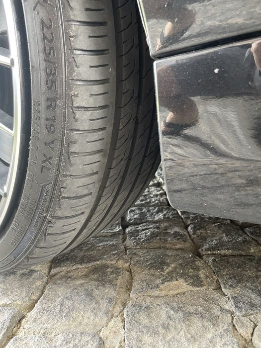 Jantes com pneus (BMW)