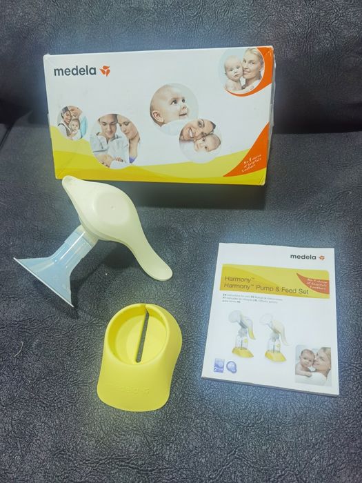 Bomba manual de extração de leite marca Medela