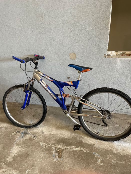 Bicicleta usado.