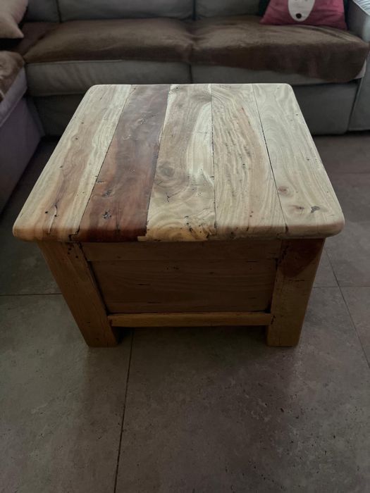 Stolik kawowy drewniany