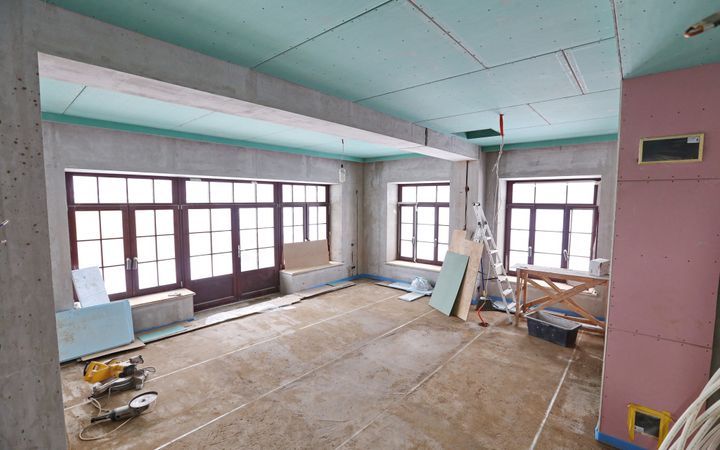 Монтаж гипсокартона, ламината, пластика, МДФ, сантехники, электрики ..