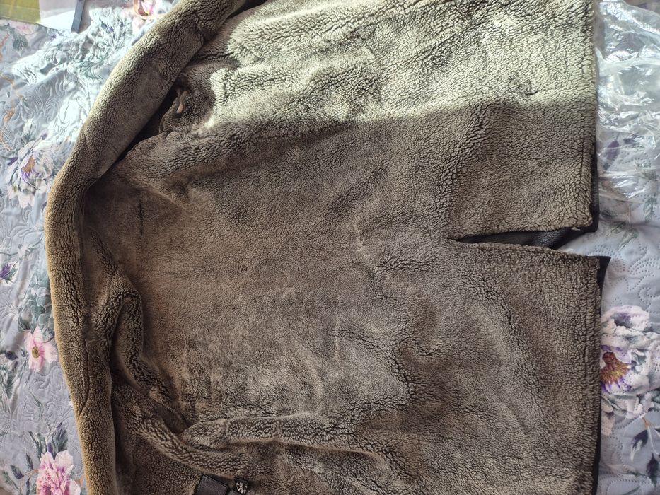 Продається дублянка чоловіча. Розмір 54.