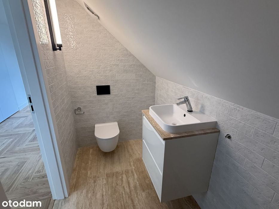 OKAZJA. NOWY DOM, taras 40m2+ Tarasola. Design, marmur, szkoly