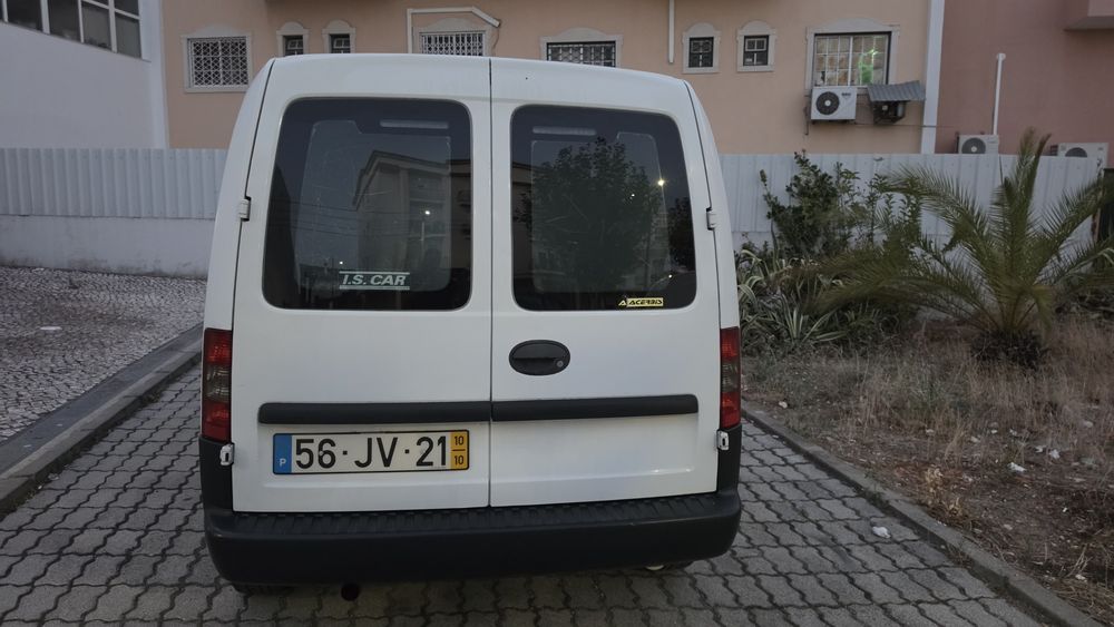 Opel combo  Ano 2010