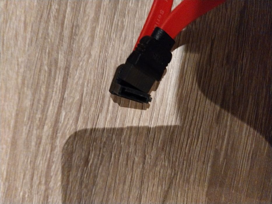 3 cabos sata para PC
