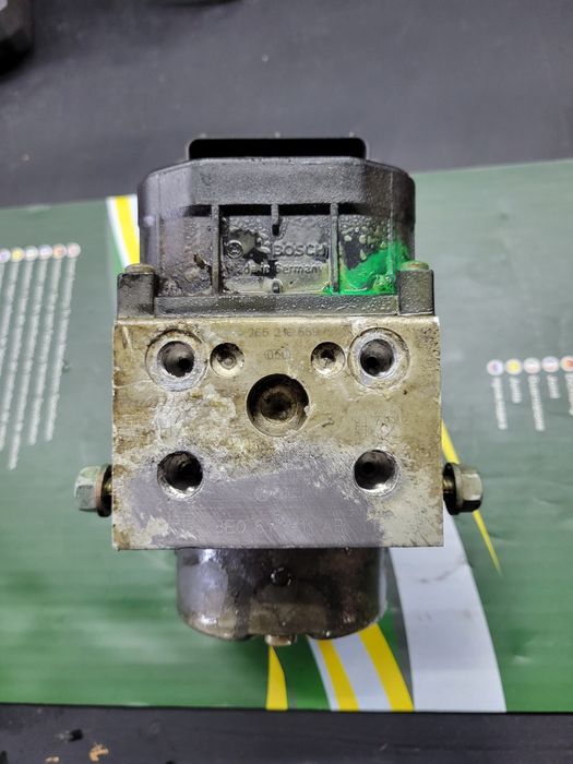 Блок abs Audi a4b5 1.8 Бен.