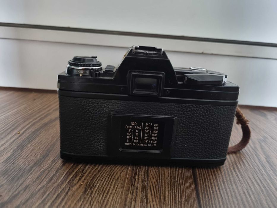 Minolta x300 + Kiron 28-105mm + futeral i akcesoria
