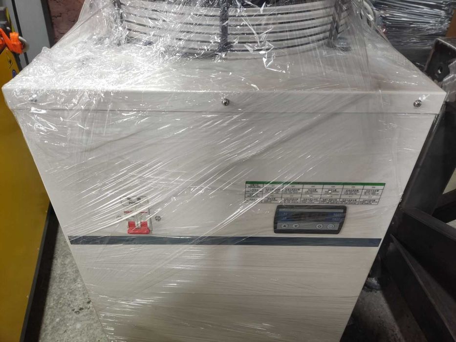 Лазер 1.5-3квт. Машина резки металла ЧПУ. CNCMAN 1.5 LS