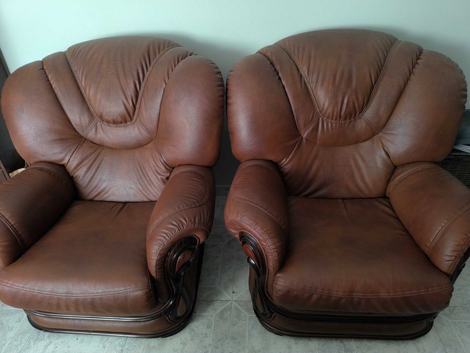 Sofás de Luxo em pele com cama incluída