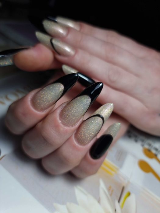 Маю віконце сьогодні, 15.12  Дзвони! Манікюр, педикюр, нарощування