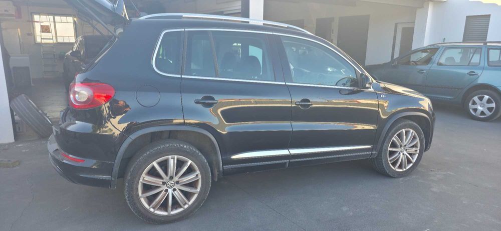 VW TIGUAN R-LINE 4-MOTION