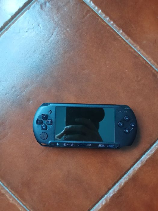 PSP E1004 para peças