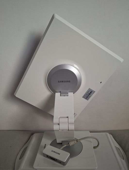 Monitor Samsung SyncMaster 970P