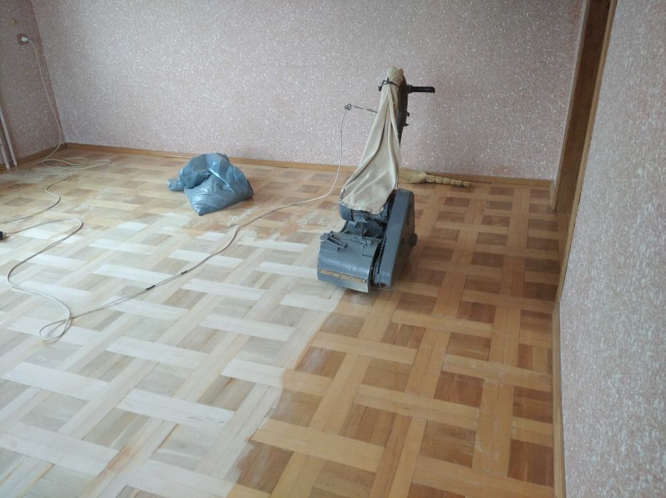 шліфування паркету.