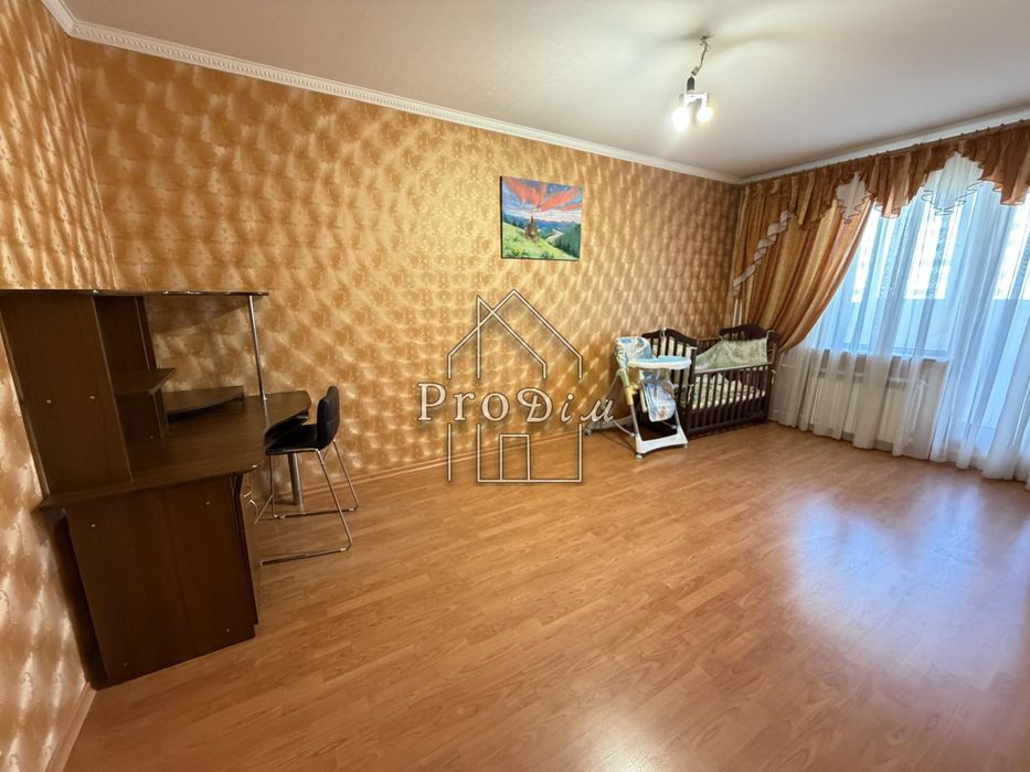 Оренда 3-кімнатної квартири.101 м² | Ахматової 43 | 2 санвузли | River Mall
