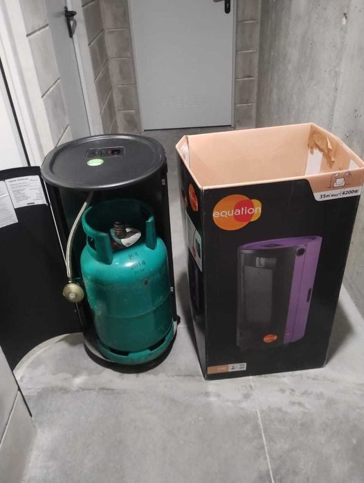 Aquecedor a gás EQUATION CHIC PRETO (com botija BP inclusa)