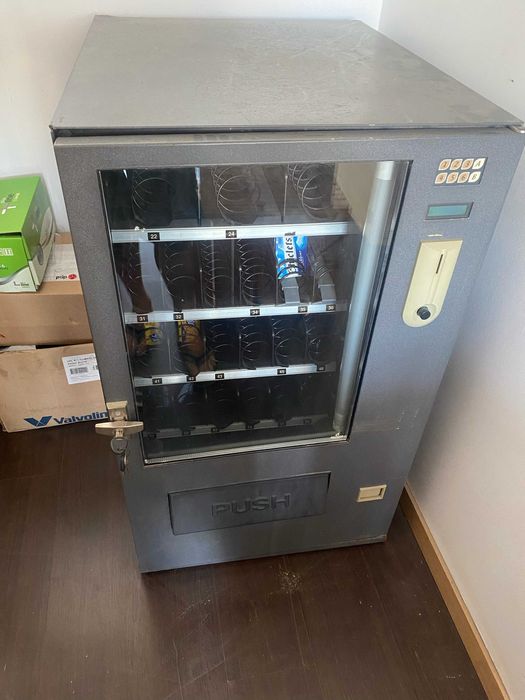 Bianchi Vega 600 maquina de vendas, completa para partes ou arranjo