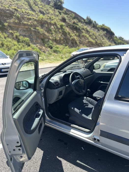 Renault Clio 2002
