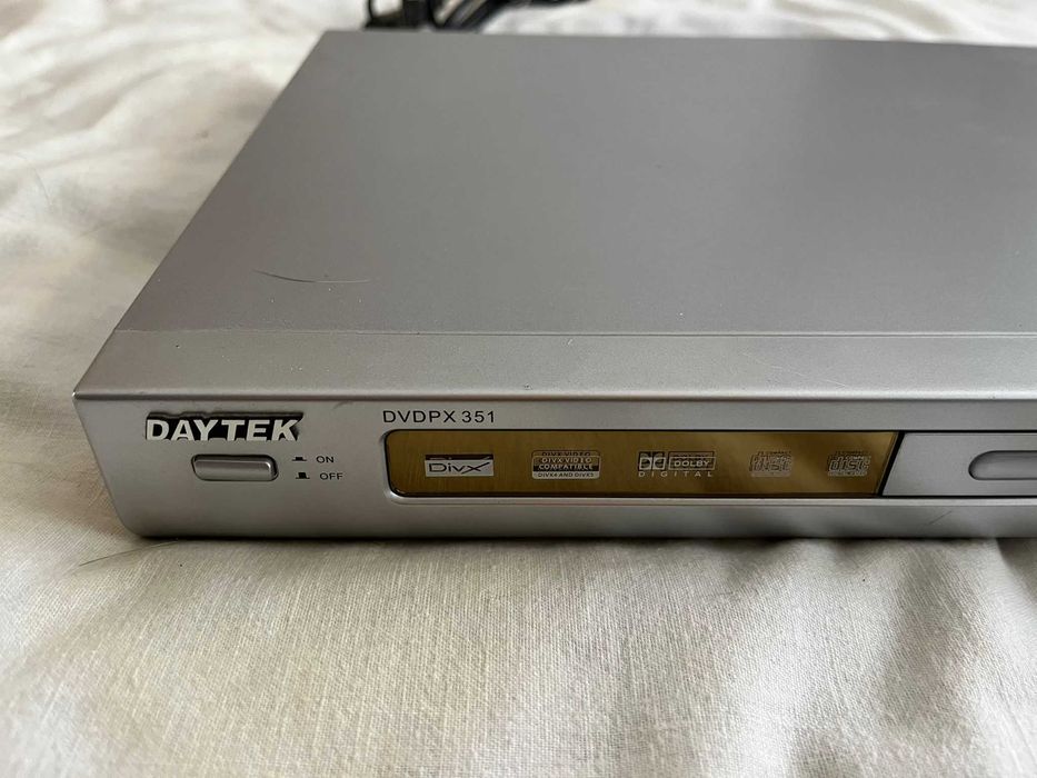 Leitor de DVD DAYTEK