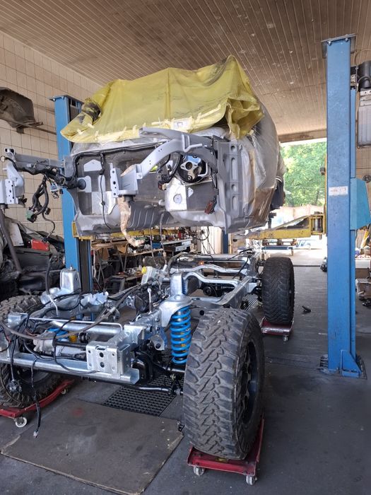 konserwacja nowych aut + Suchy Lód: długotrwała ochrona przed korozją