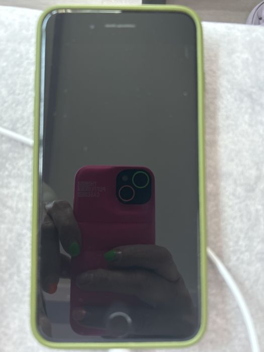 Sprzedam Iphone 8 plus