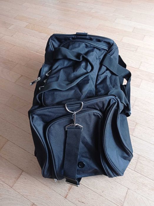 Torba walizka Nissan