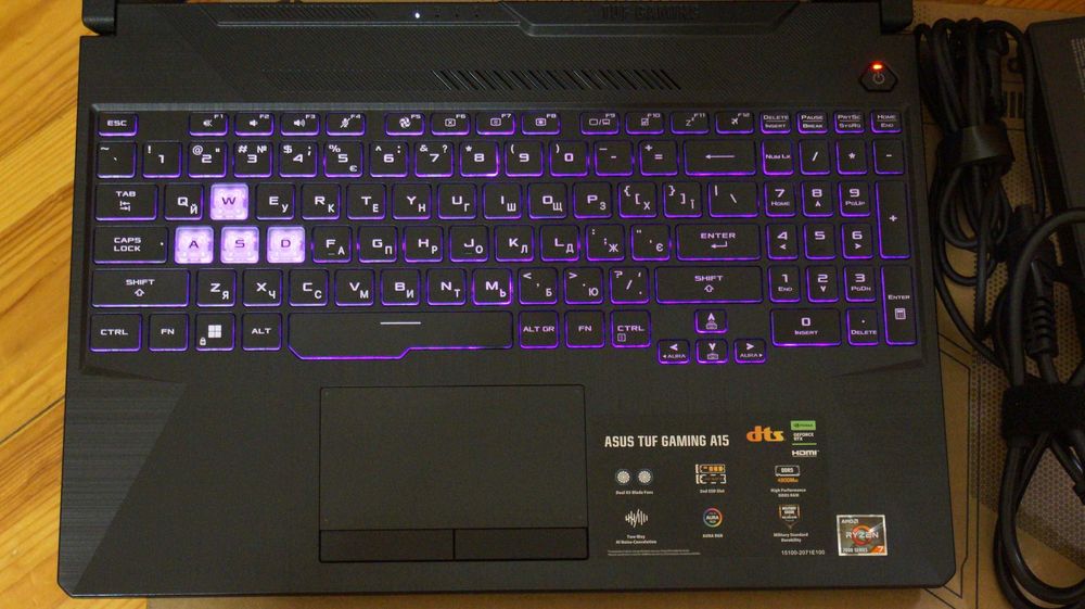 Ноутбук 15.6 Asus Ryzen 7 7435HS/16GB/SSD 512/RTX 3050 4gb стан НОВОГО