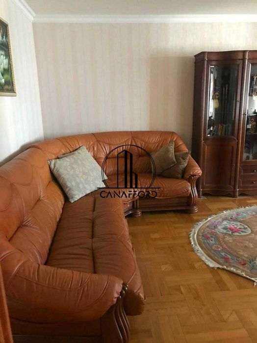 3-х кімнатна на Оболонський проспект 22-В, метро Мінська 1 хв., ТРЦ Dream Town, ТЦ Smart Plaza. Оболонь