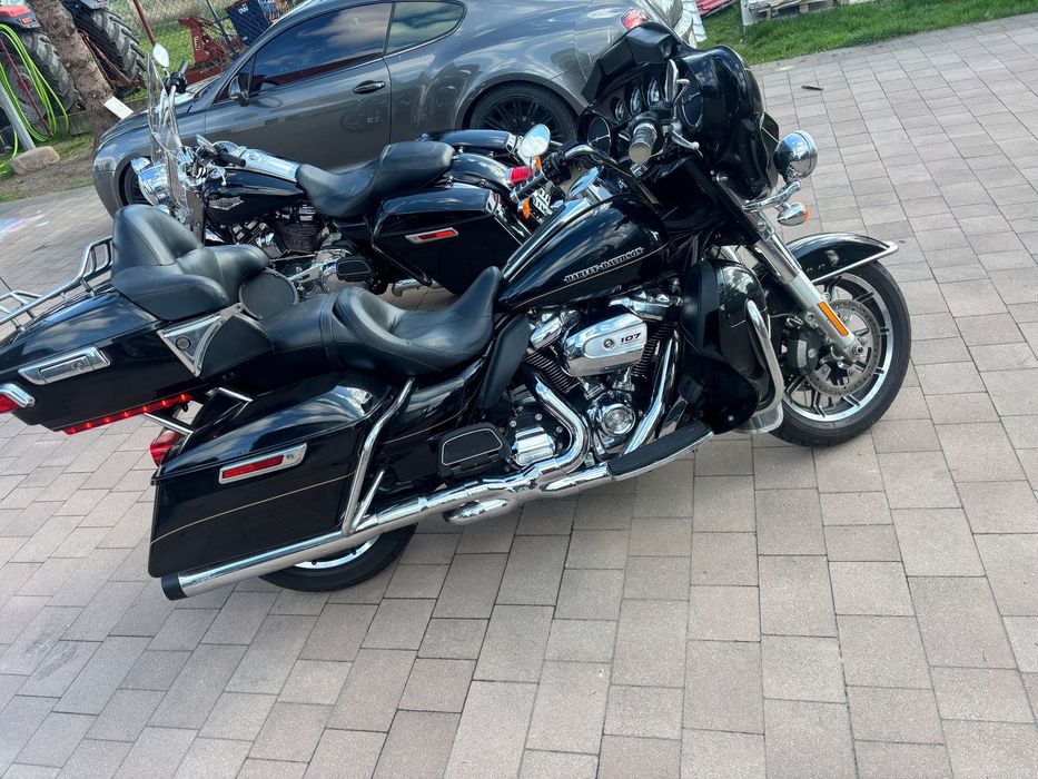 Harley-Davidson Touring Electra Glide FLHTK ultra limited 107” M8 Milwaukee