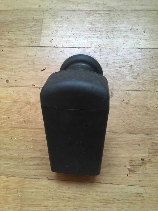 Супутниковий конвертер (кругова поляризація)