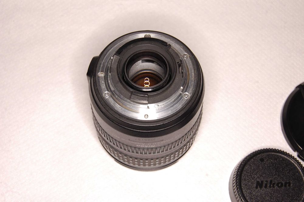 AF-S DX Zoom-Nikkor ED 18-70 mm 1:3.5-4.5 G IF - Reparação ou peças