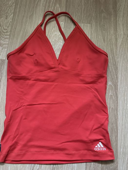 Топ спортивний adidas