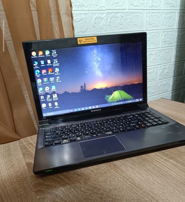 Ноутбук Lenovo V580