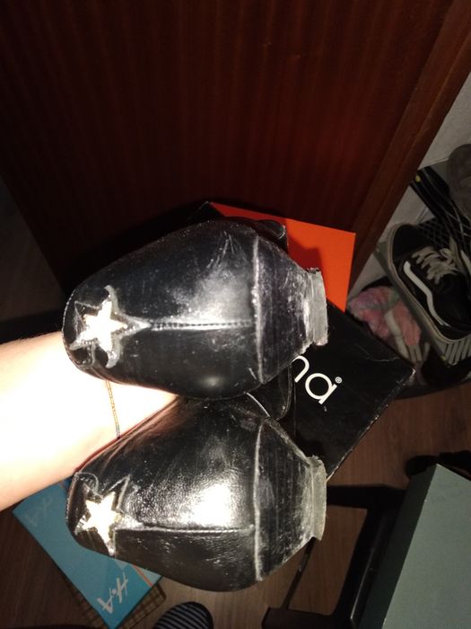 Sapatos Anónima